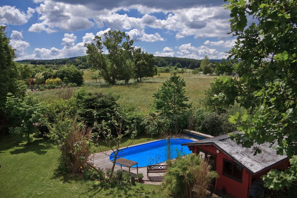 Apartment 'Entspannen Im Taunus' タウヌスシュタイン エクステリア 写真